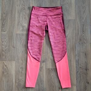Old Navy Active Go-Dry Fitted Pink Leggings Size Medium